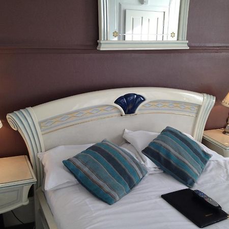 Edinburgh Thistle Guest House エクステリア 写真